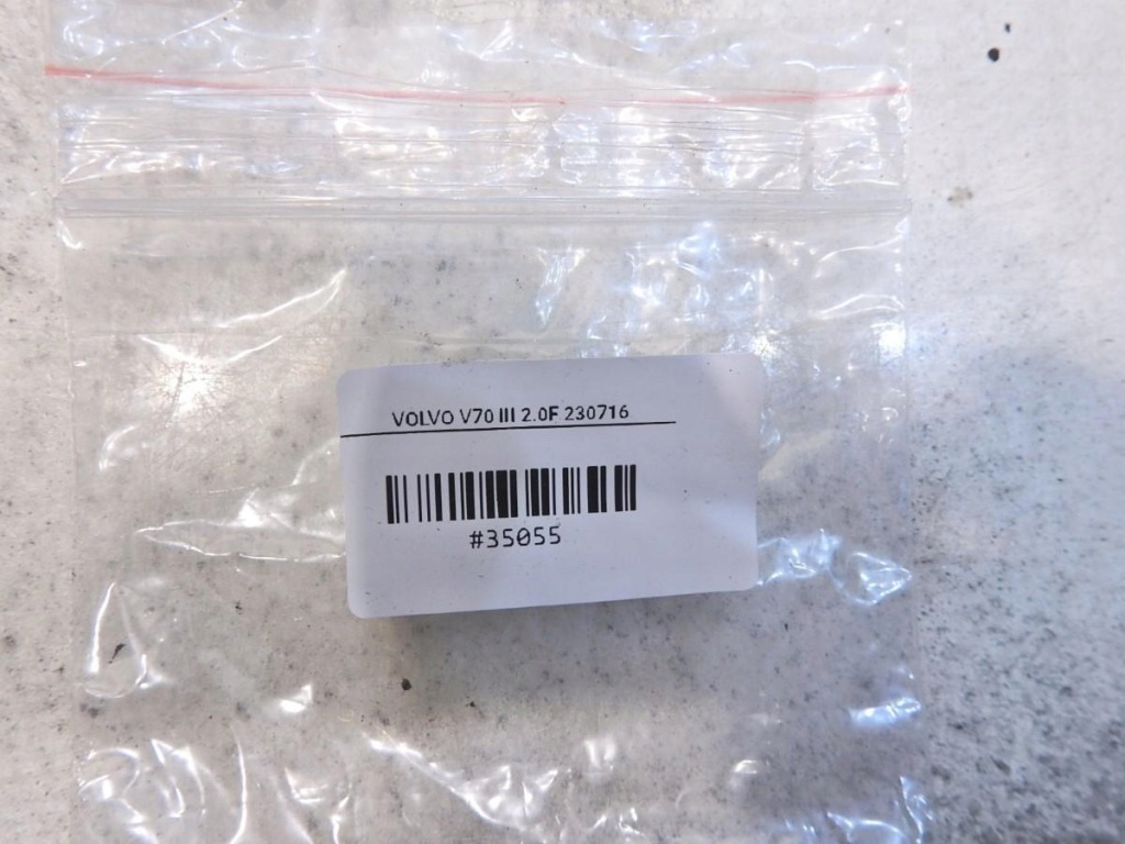 фото №4, Кнопка блокировка дверь правый перед volvo v70 iii