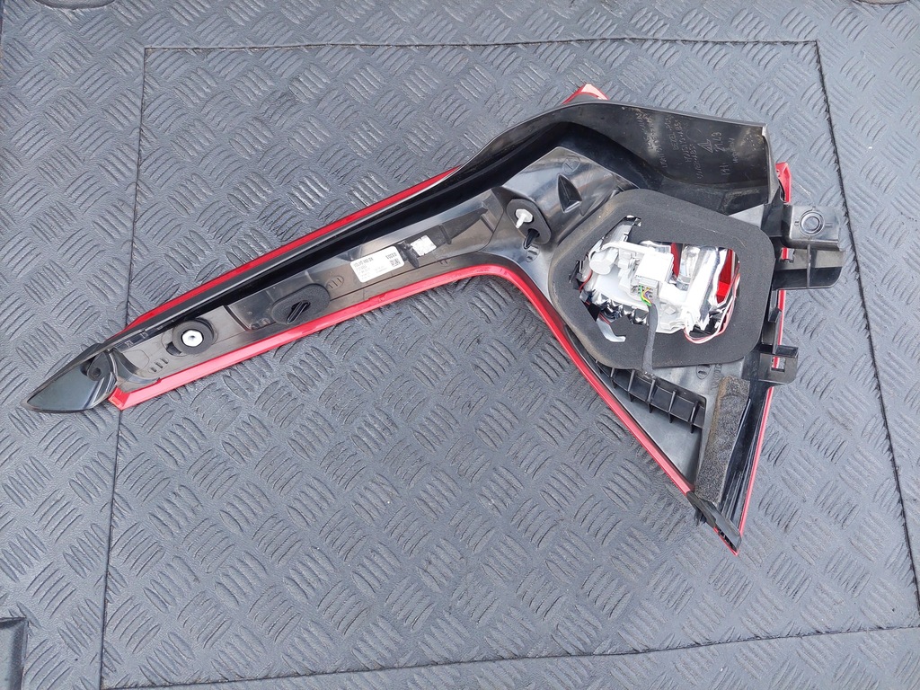 фото №11, Лампа задняя левый задняя правая 31214964 volvo v60 i lift