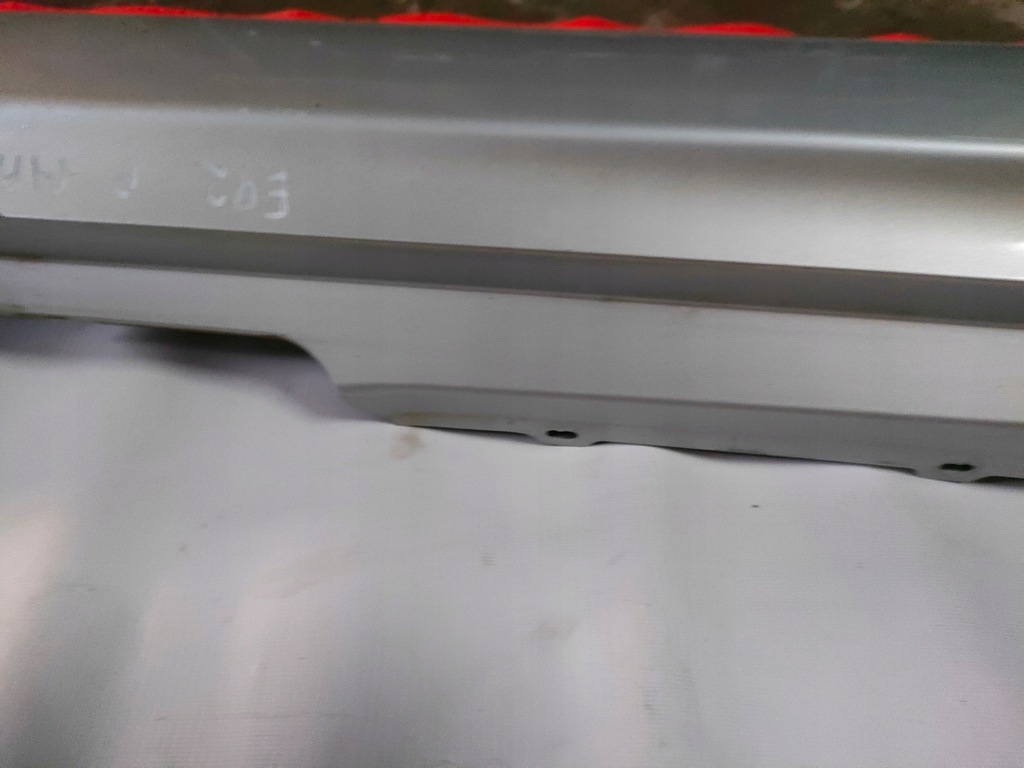 фото №14, Bmw e92 m-pakiet молдинг поріг права titansilber