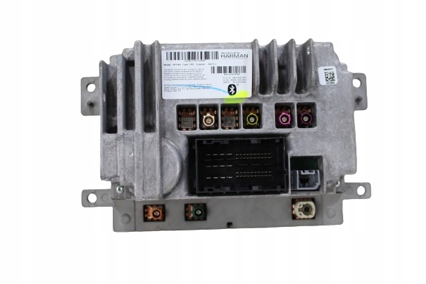 фото №1, Chrysler pacifica 17- радио harman 68232028an