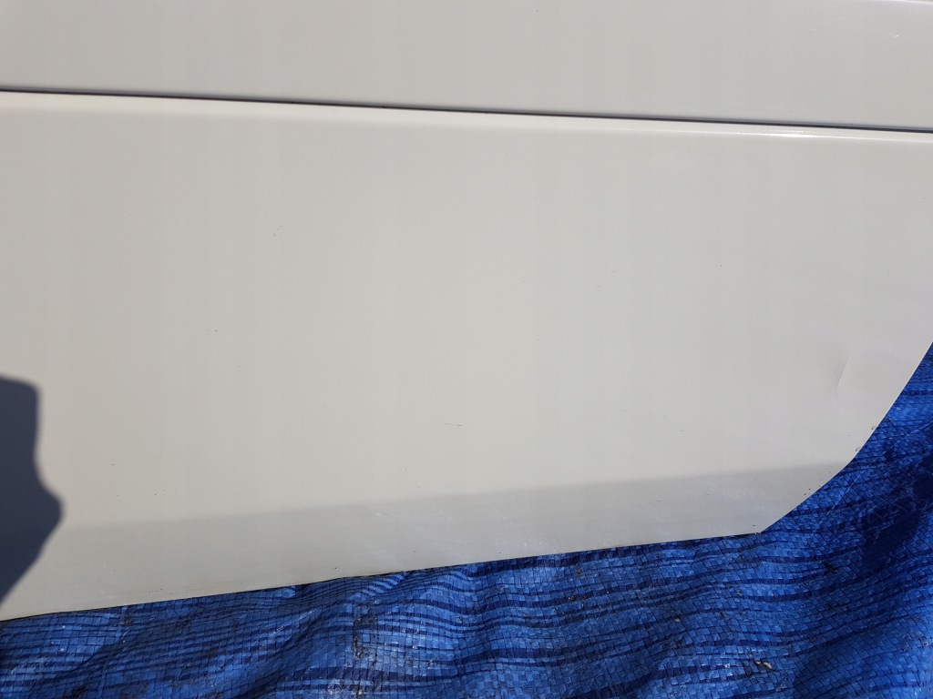 Дверь правый задний  mercedes ml w164 рестайлинг  650 c650 Киев