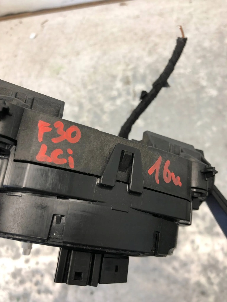 Перемикач комбінований bmw f30 lci рестайлінг  9351140 Недорого