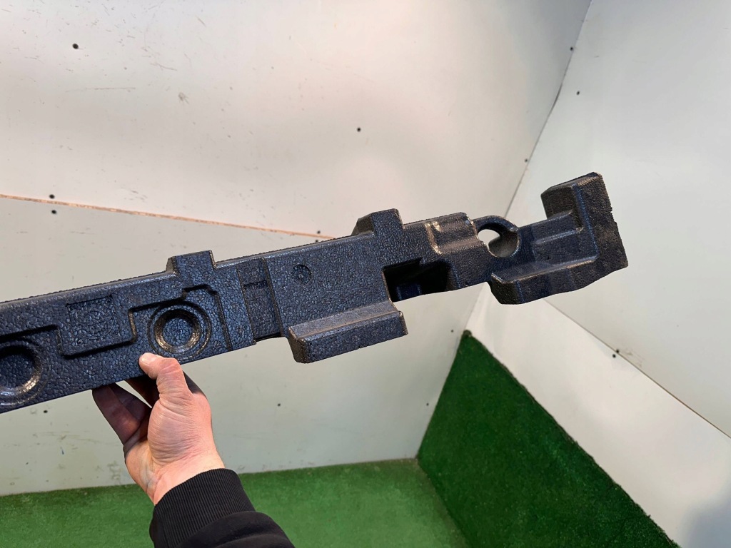 Opel corsa f рестайлінг  абсорбер піна бампера перед передня l0383908aa Доставка