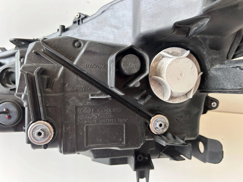 фото №7, Lexus ux лампа правая перед оригинал