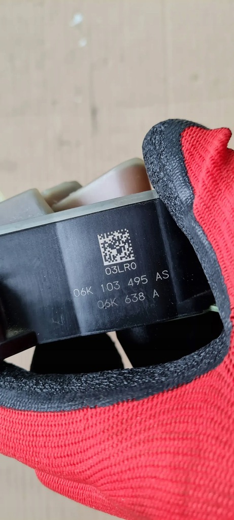 фото №14, A5 8w вентиляция картера сепаратор масла 2.0 tfsi 06k103495as a4 b9 8w q5