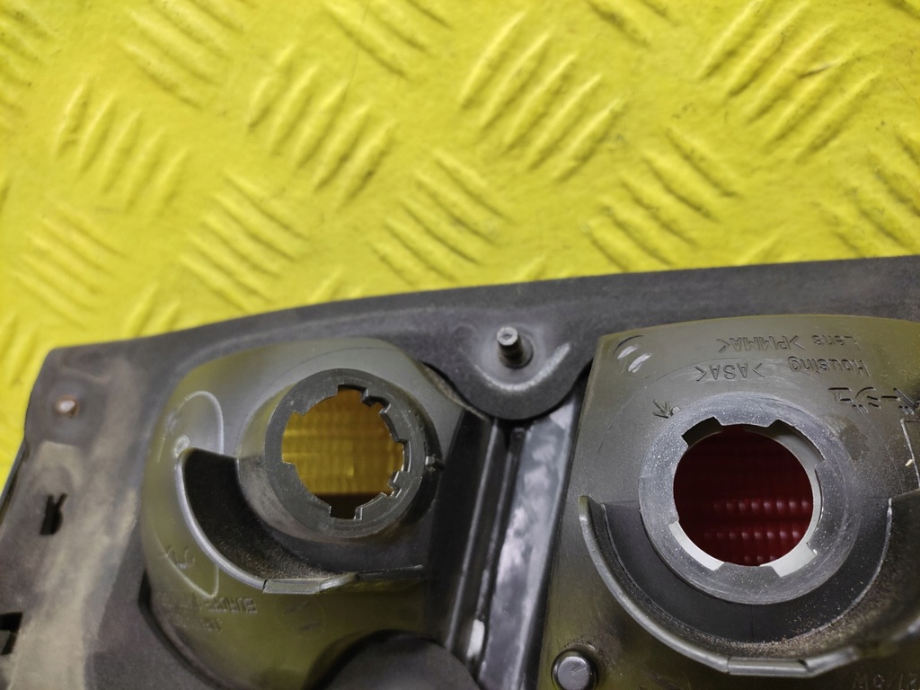 фото №5, Mitsubishi galant kombi лампа лівий задня w кришка багажника