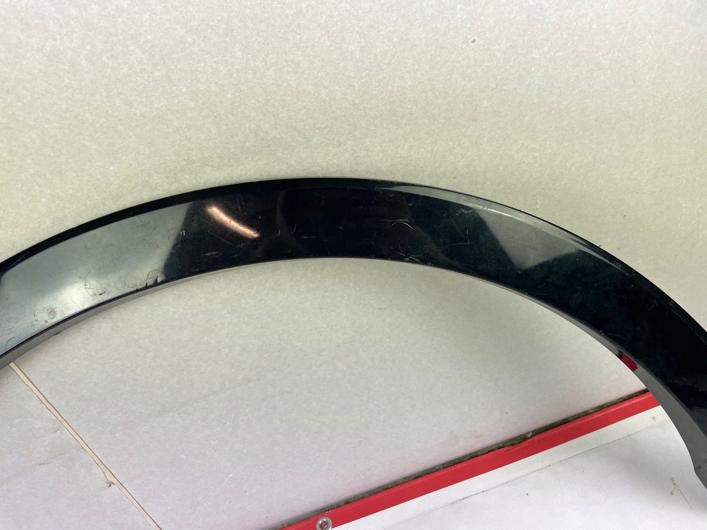 фото №4, Audi q3 права молдинг крила задня задня