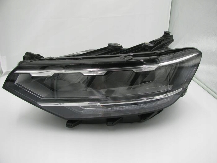 фото №1, Vw passat b8 lift лампа левый перед led 3g1941035p