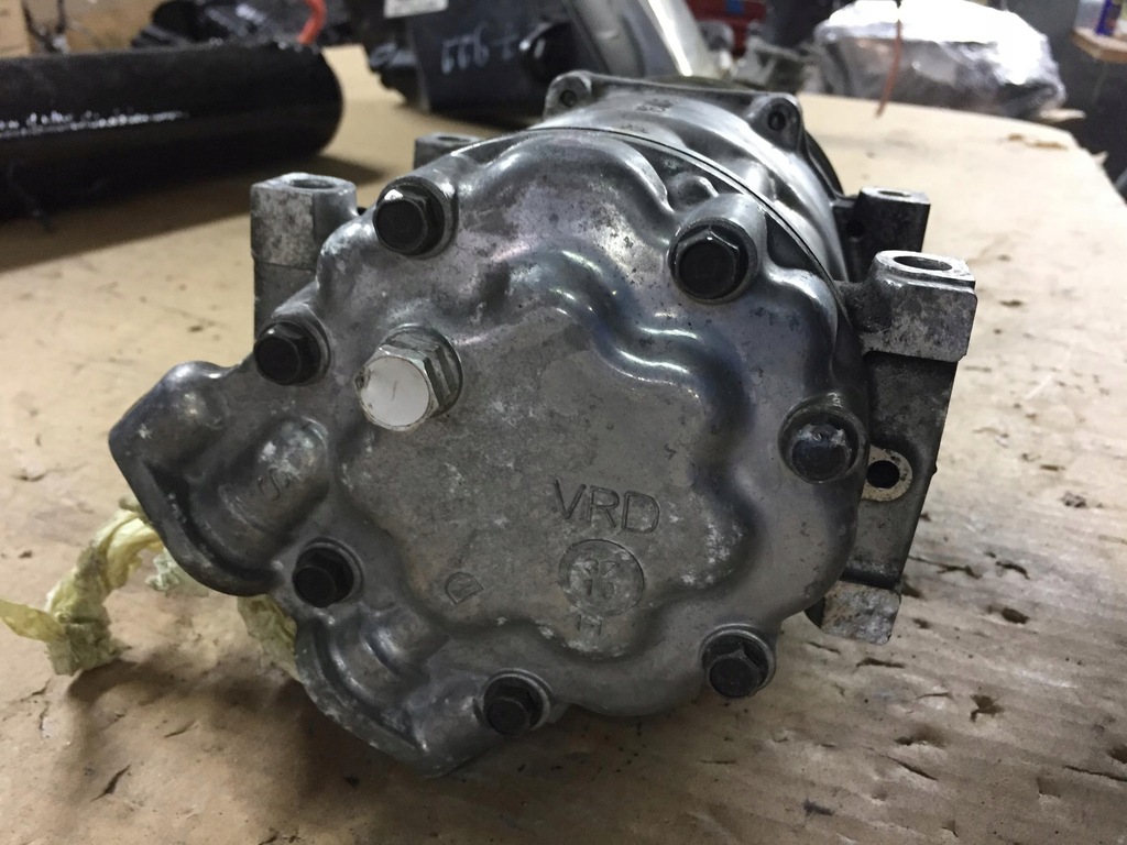 фото №4, Dacia duster 10- компрессор кондиционера 8200866451