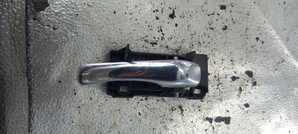 фото №1, Ручка wew.lewy перед alfa romeo 147 02r 1.9jtd