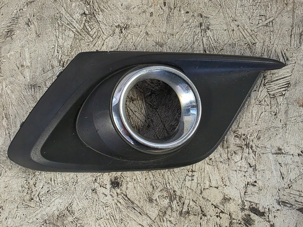 фото №1, Mazda 3 bm 14-16 решітка заглушка права