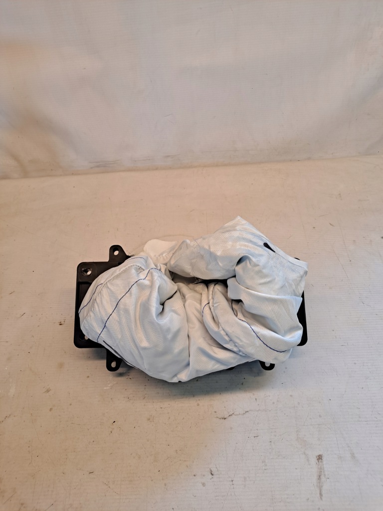 фото №1, Подушка безопасности подушка пассажира mercedes a klasa w177 a1778602601