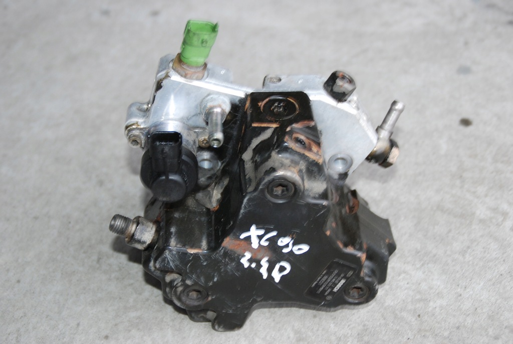 фото №1, Насос упорскування volvo s80 ii xc90 xc60 0445010111