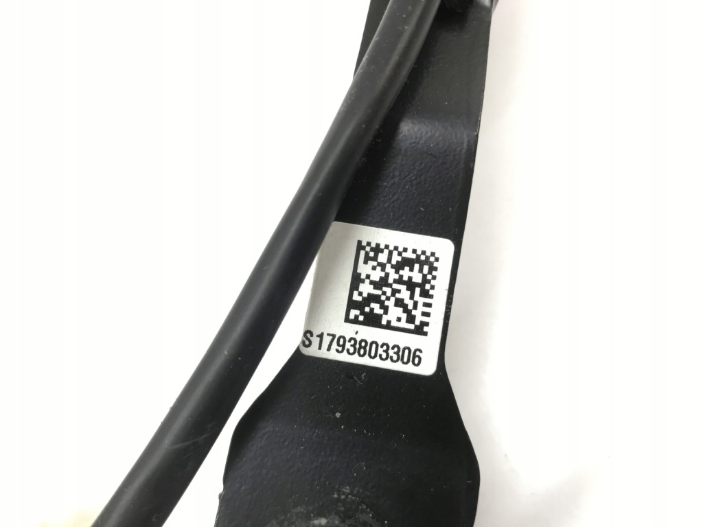 Bmw g22 g23 g42 g82 g87 пряжка поперечина нижня 7938033 Київ