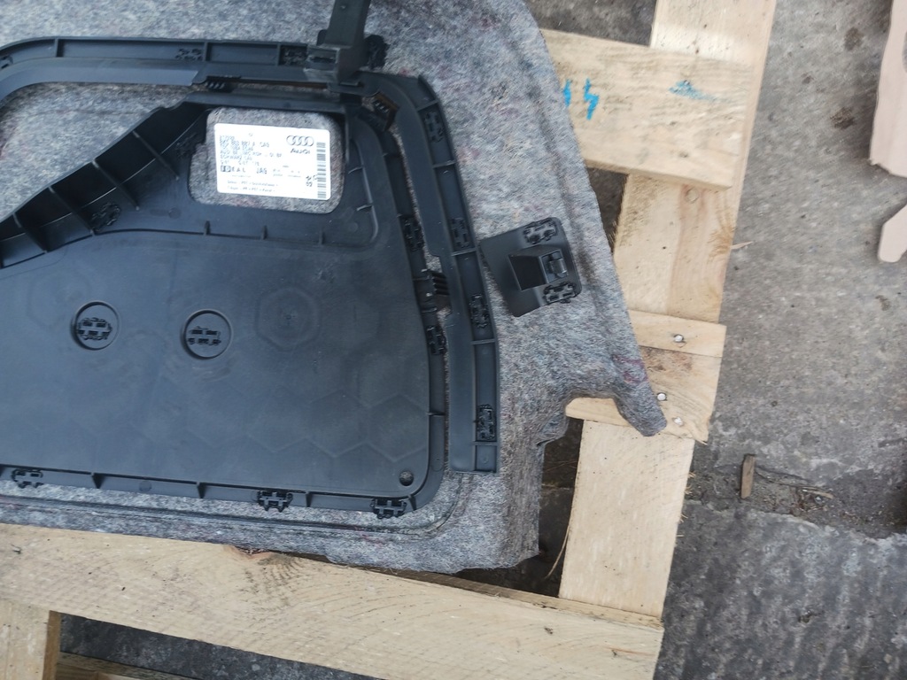 фото №11, Обивка обшивка багажника audi a4 b8 8k5863887a