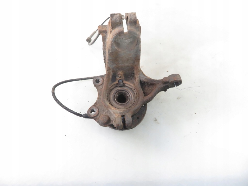 фото №6, Поворотный кулак передняя правая citroen c3 1.6