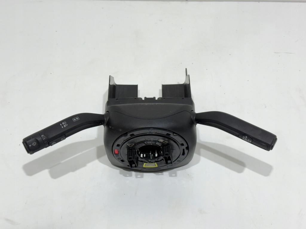 фото №1, Mercedes w177 a klasa перемикач комбінований оригінал !