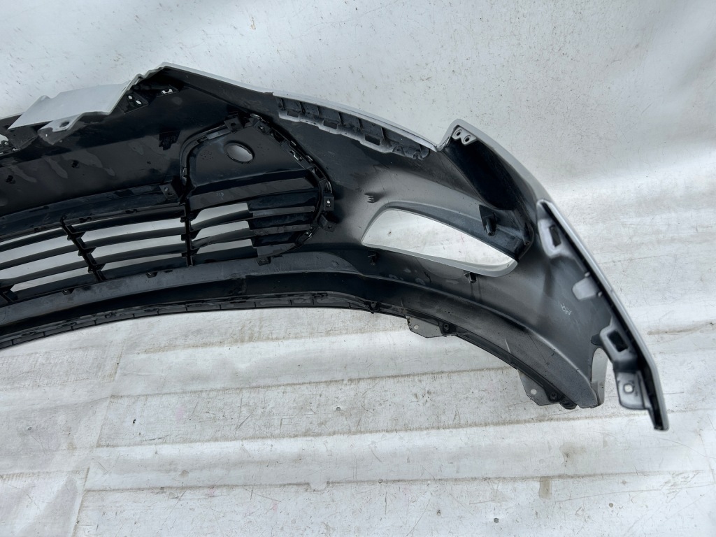 Hyundai veloster 11-19 бампер передні  оригінал 86511-2v000 Зі Шроту