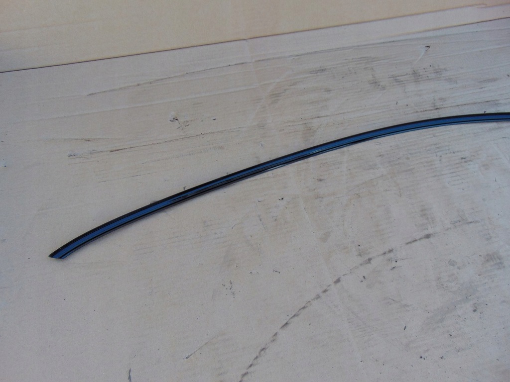 фото №10, Молдинг дверь стекло левый перед mercedes a177