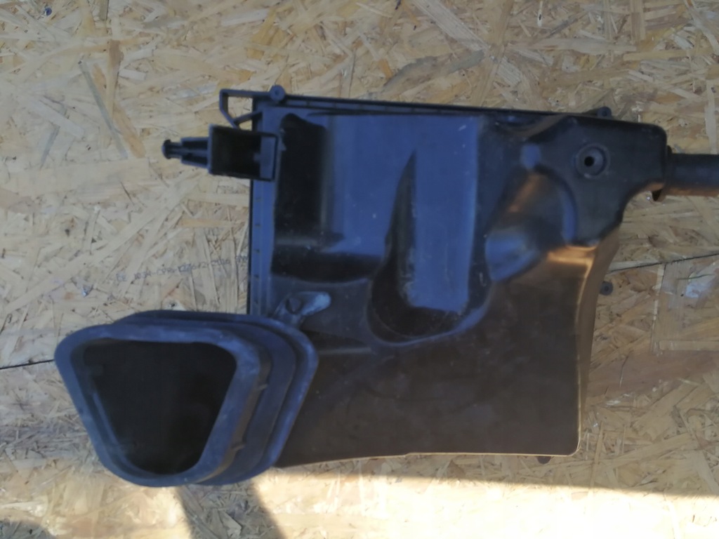 фото №5, Корпус фильтра воздуха opel astra gtc 2.0d