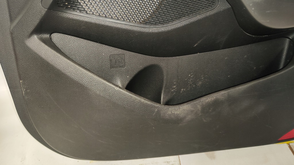 фото №8, Обшивка дверь правый перед hyundai santa fe iii 2015