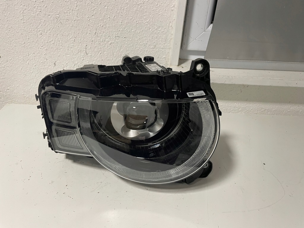 фото №1, Лампы land rover defender 2 ii правая full led lr181377 полный cala