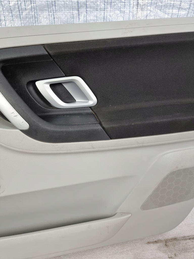 фото №4, Roomster обшивка дверь правый задняя