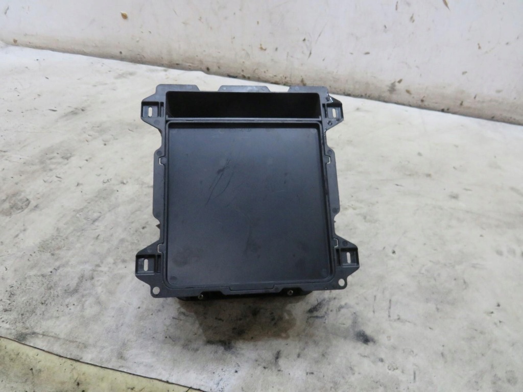 фото №4, Бардачок задній сидіння audi a8 d4