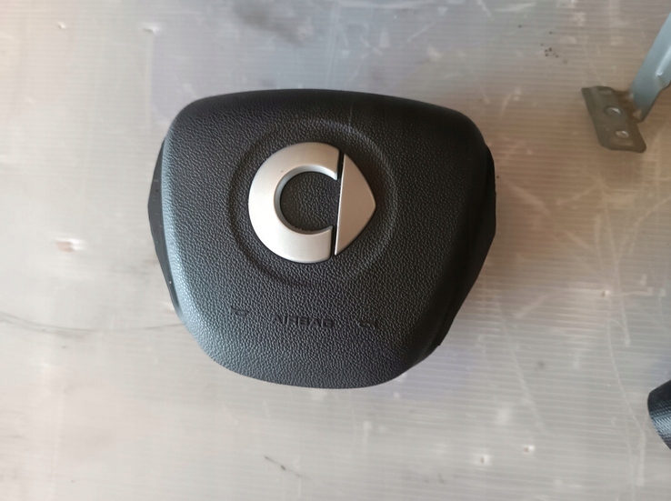 фото №4, Smart fortwo ii 451 приборная панель консоль ремни подушки безопасности