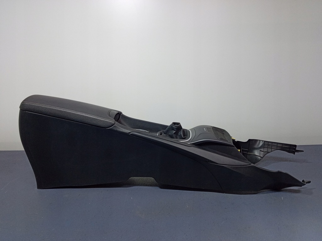 фото №1, Avensis t27 lift t29 тунель середній підлокітник