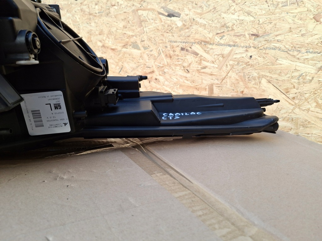 фото №6, Лампа передня cadillac cts ксенон 20896541