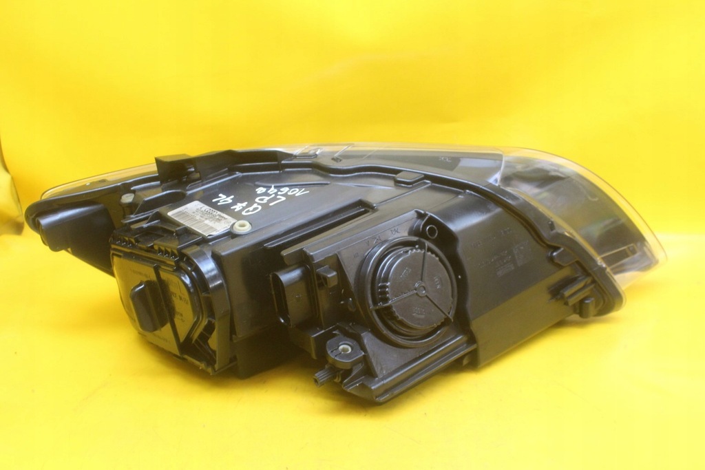 фото №6, Лампа левый перед h7 audi q7 4l 4l0941003