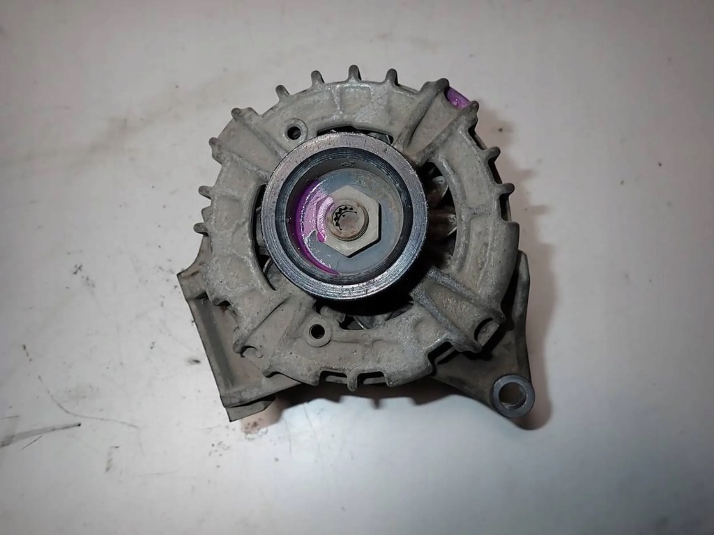 Генератор opel insignia 2.0cdti 170km 39007852 Оригинал