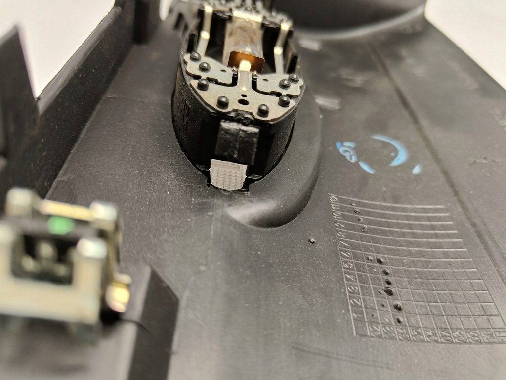 фото №2, Лампа багажника alfa romeo gt