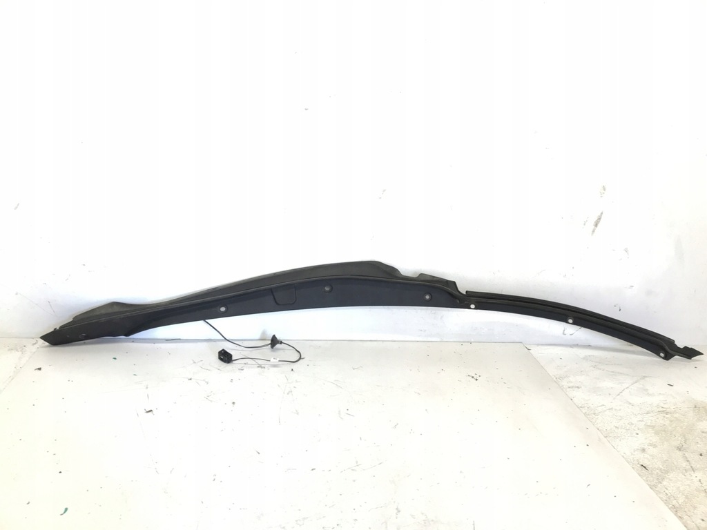 фото №1, Молдинг датчик доводчик двері правий задня tesla x