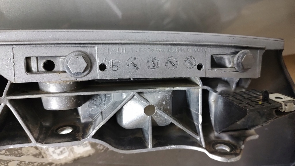 фото №14, Крыло передний левый renault grand scenic iii tekng 2010 europa