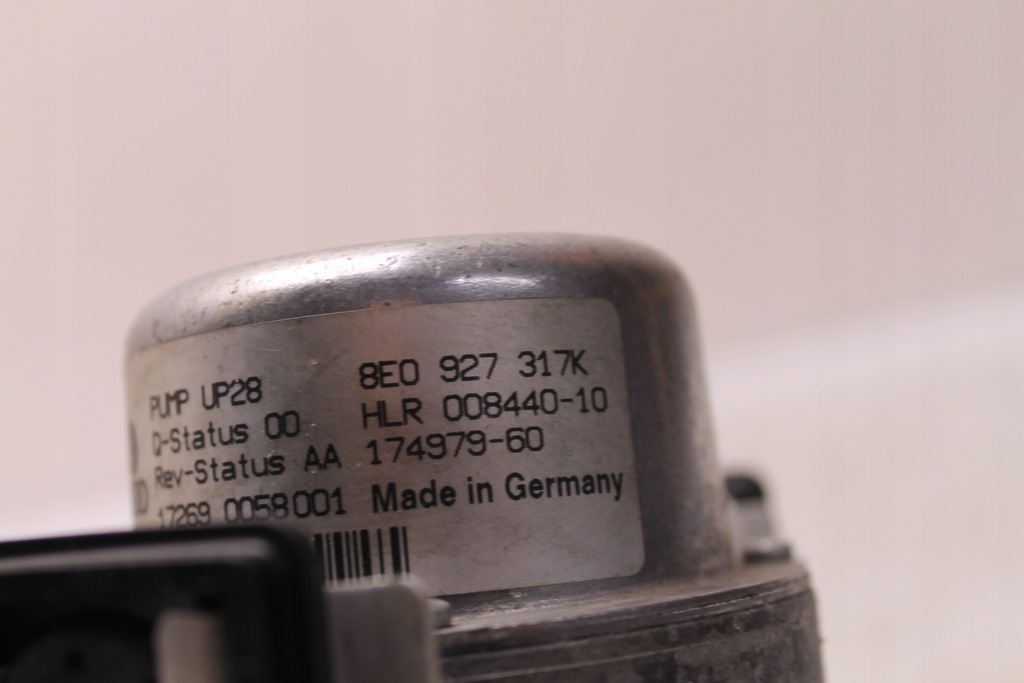 фото №3, Насос вакууму з кронштейн audi r8 ii 4s 16-