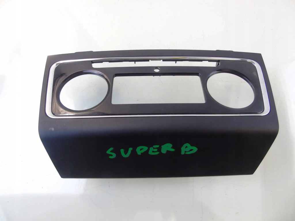 фото №1, Рамка панель кондиционера skoda superb ii 3t0863152d