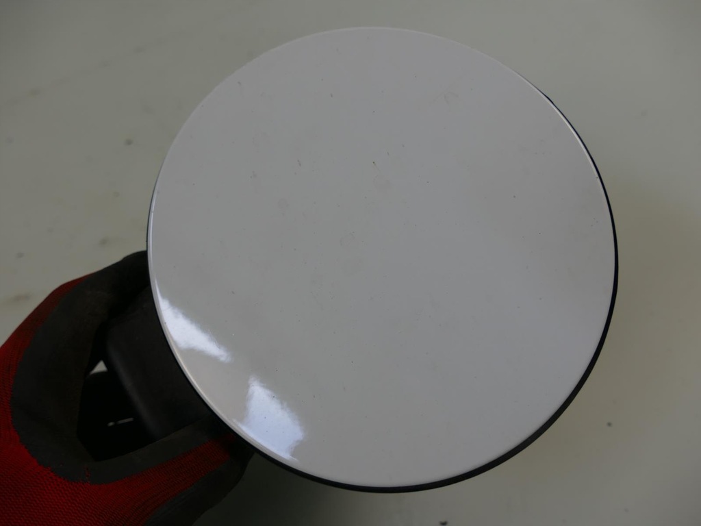 фото №2, Volvo xc60 i lift r-design кришка заливної пального 614-46