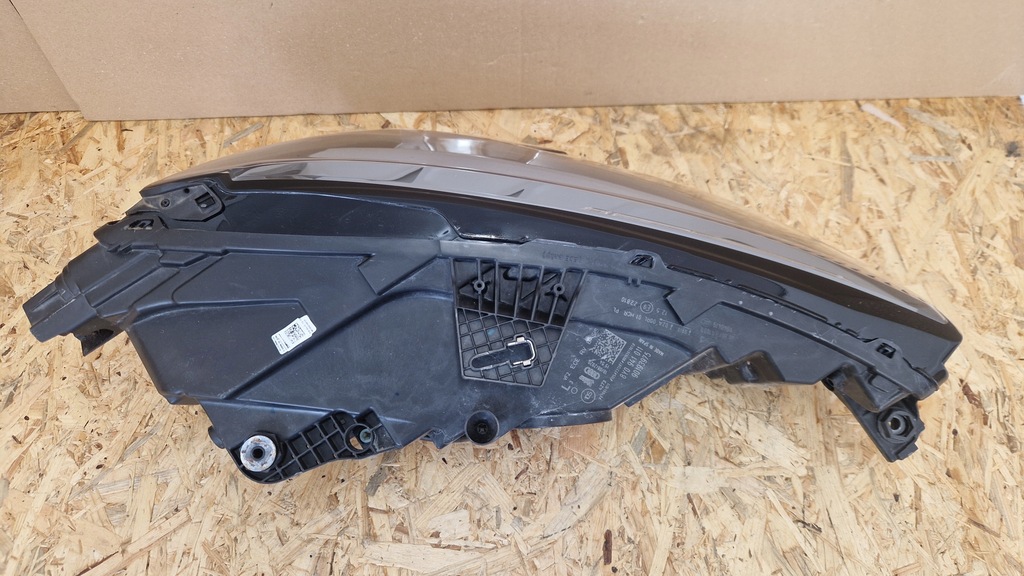 фото №7, Audi a3 8y лампа левый перед 8y0941011 led