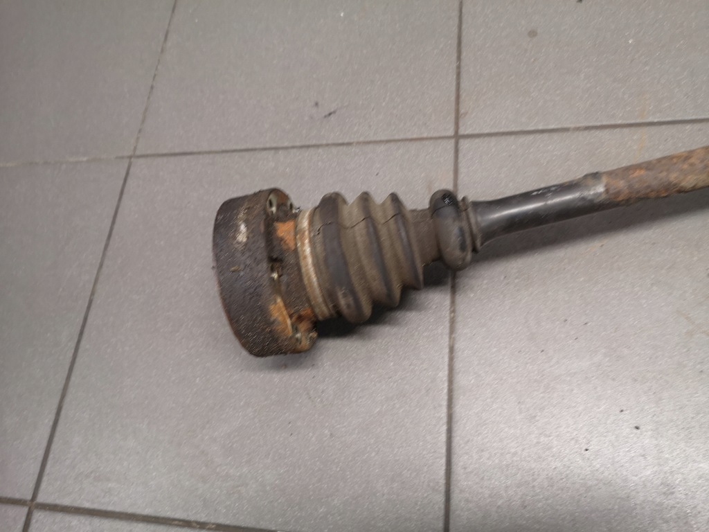 фото №5, Привідний вал задня audi s6 c5 4.2 340km