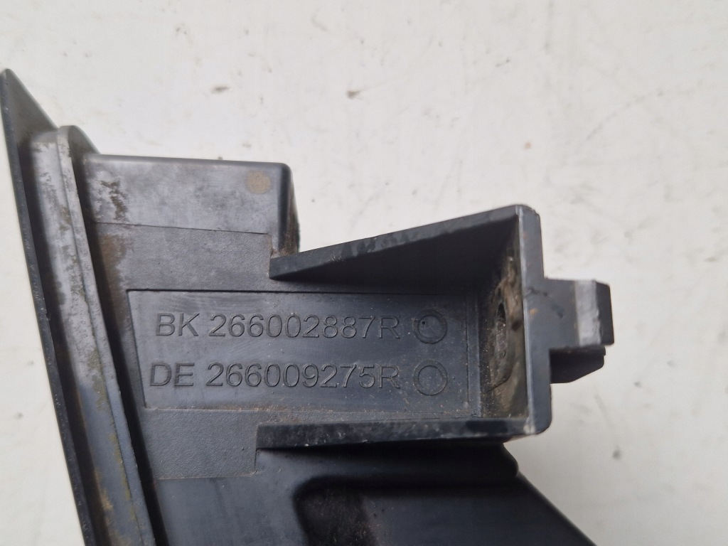 Фара led drl правий renault megane 3 рестайлінг  266002887r Доставка