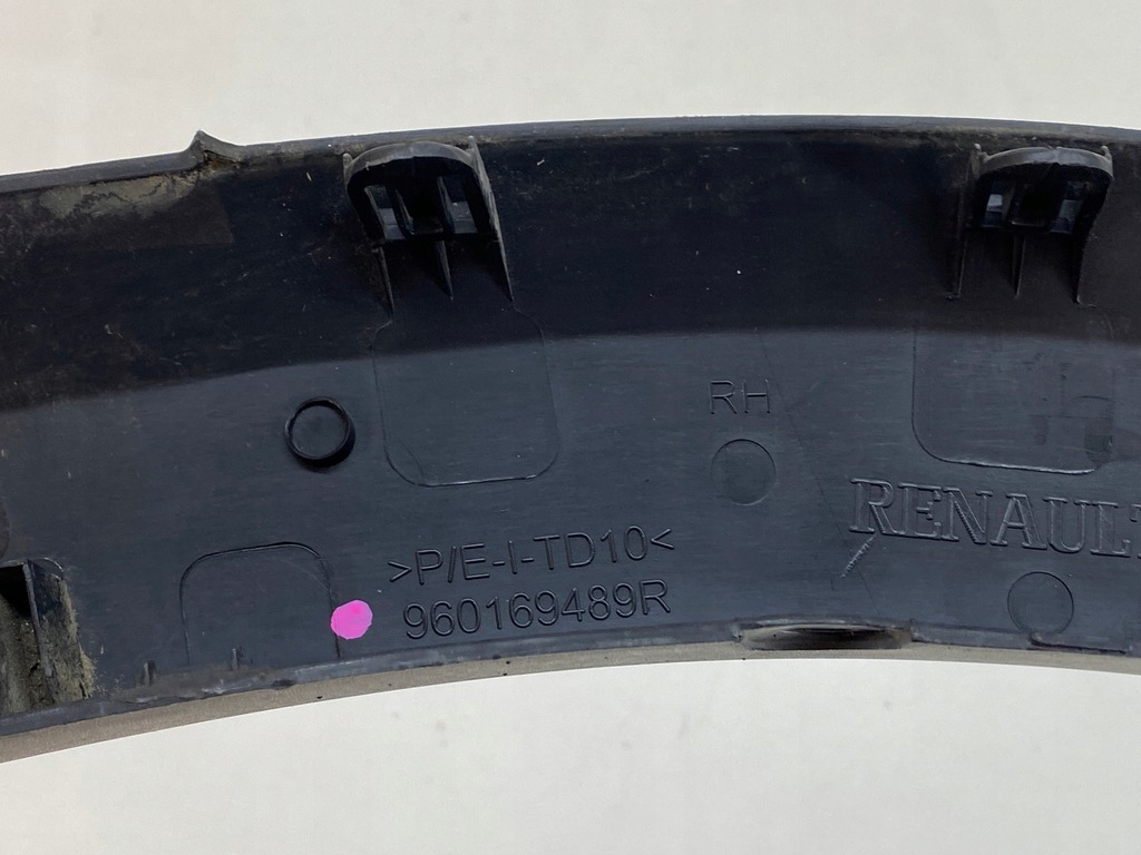 фото №10, Молдинг крыла dacia sandero stepway ii