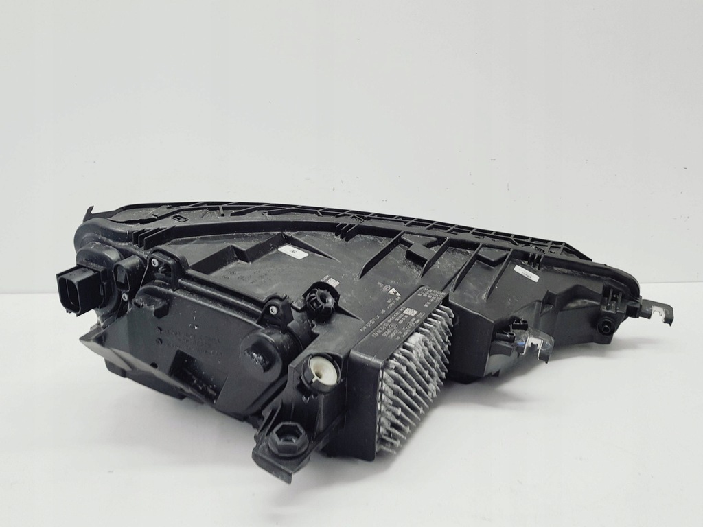 фото №7, Audi e-tron gt левая лампа перед передняя 4j3941035