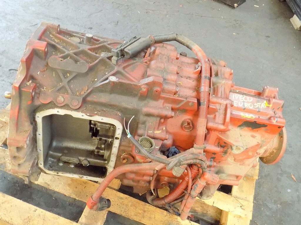 фото №11, Iveco eurostar 9500 380 коробка передач передач zf механическая коробка передач