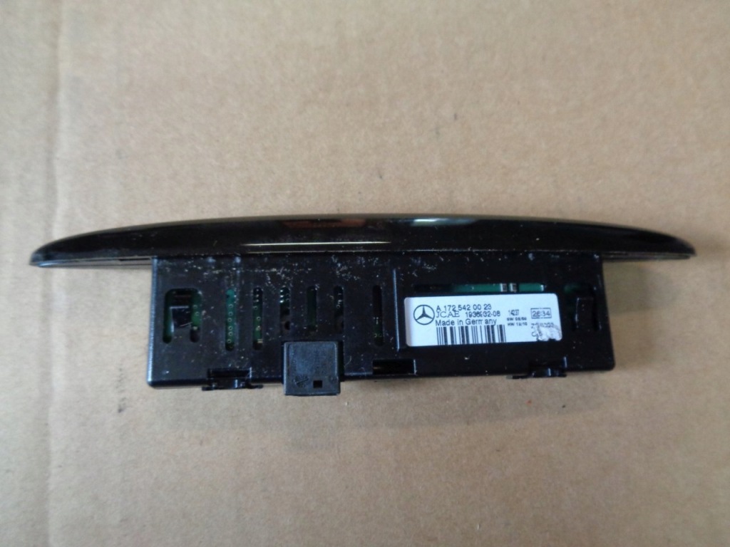 Купить Mercedes cla w117 дисплей pdc