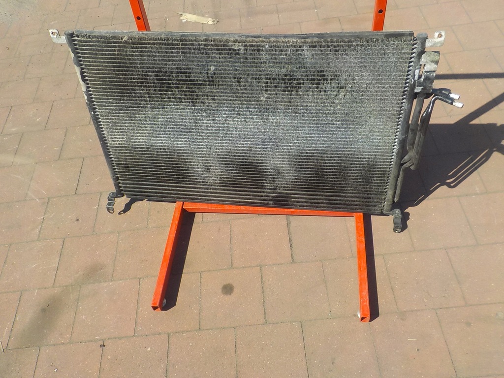 фото №13, Audi a8 s8 d3 lift 5.2 v10 pas передний радиатор