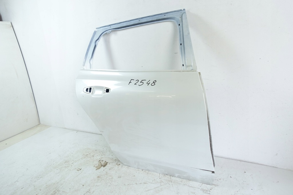 фото №2, Volvo v60 ii 2018- дверь правый задняя правое задние