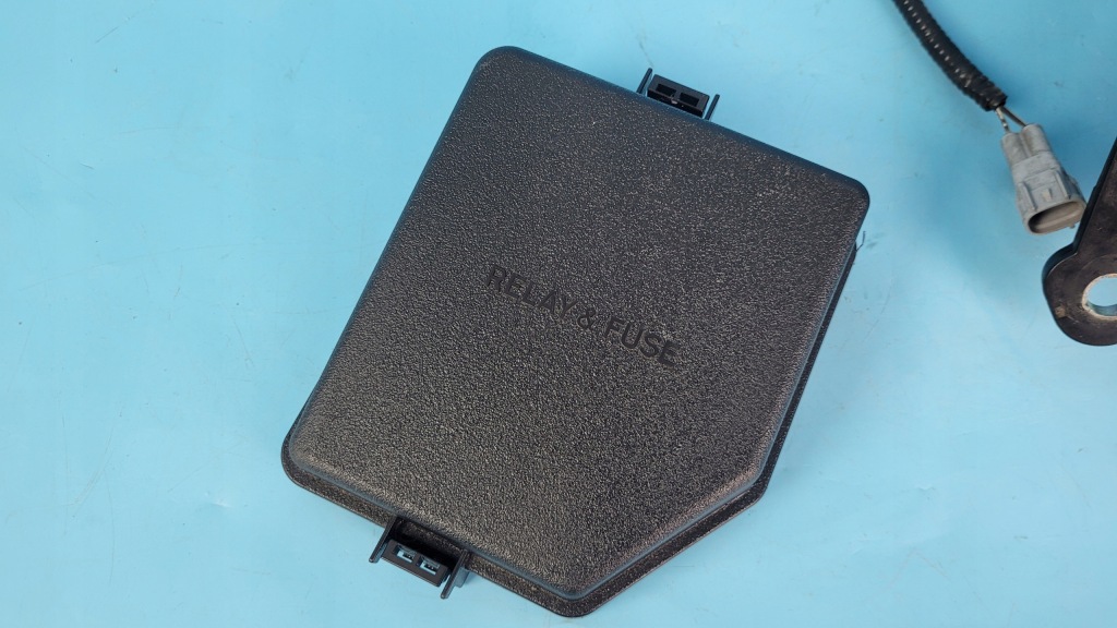 фото №5, Toyota rav4 v 2.0 vvti 19r коробка предохранителей 82662-42650 82740-42120