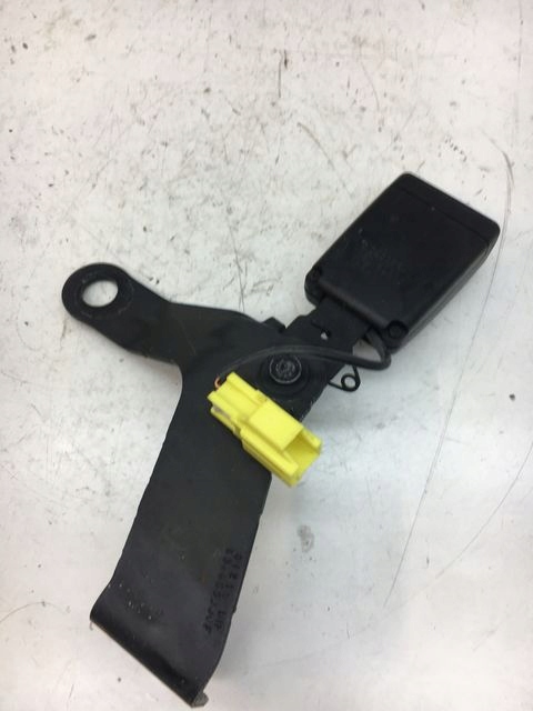 фото №4, Volvo xc60 ii клипса ремней правый задняя 32205740